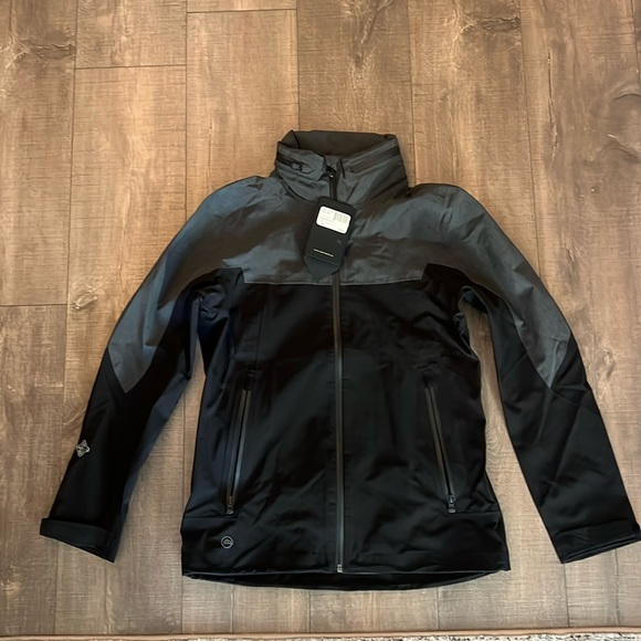 jacket - Picture 1 of 5